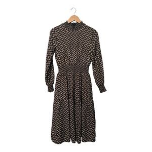 Donna Bella Midi Dress Women's Size Small Modest Long Sleeves Smocked Floral